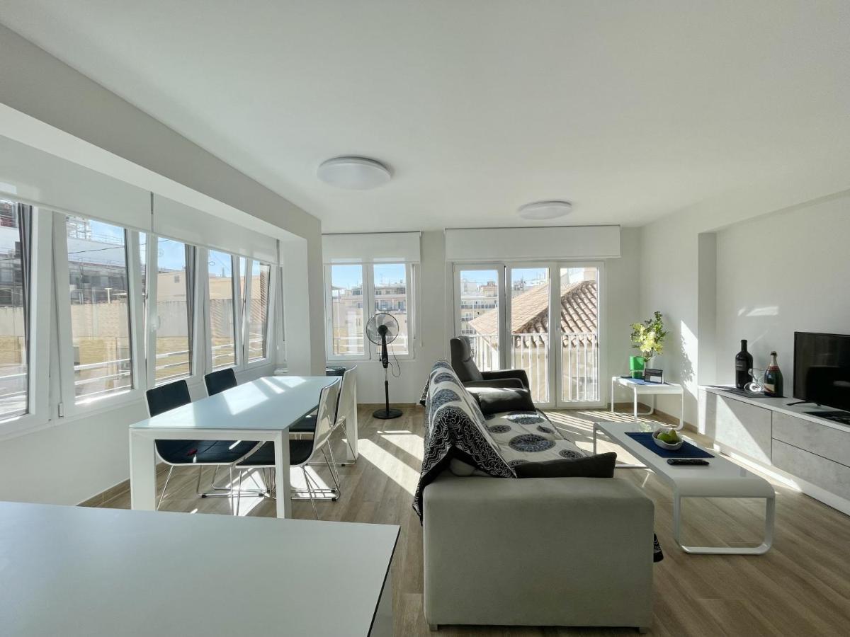 Luxury Center Apartment Бенидорм Екстериор снимка