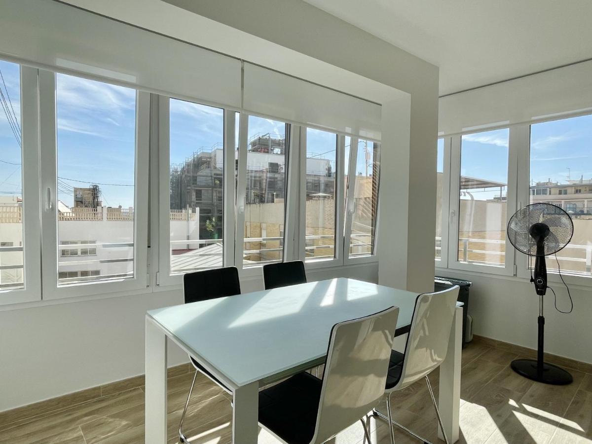 Luxury Center Apartment Бенидорм Екстериор снимка