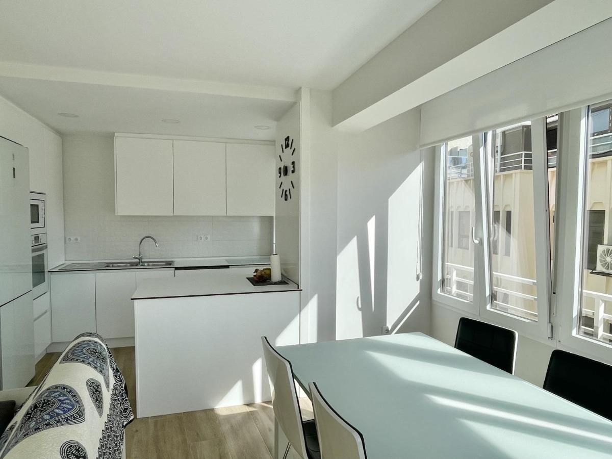Luxury Center Apartment Бенидорм Екстериор снимка