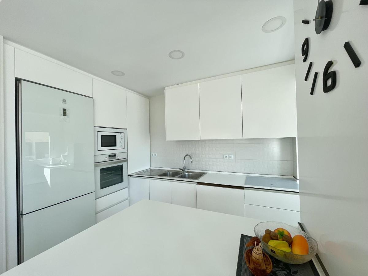 Luxury Center Apartment Бенидорм Екстериор снимка